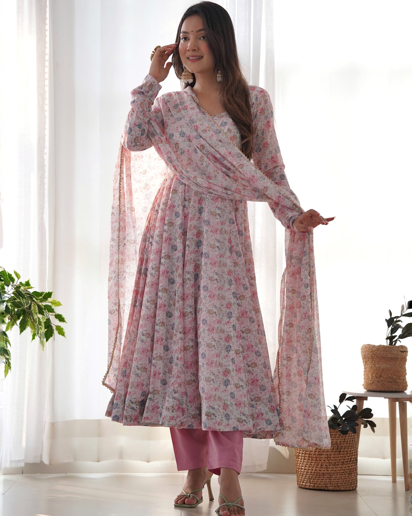 Women's Pink Color Fully Flair With Digital Printed Anarkali Suit
