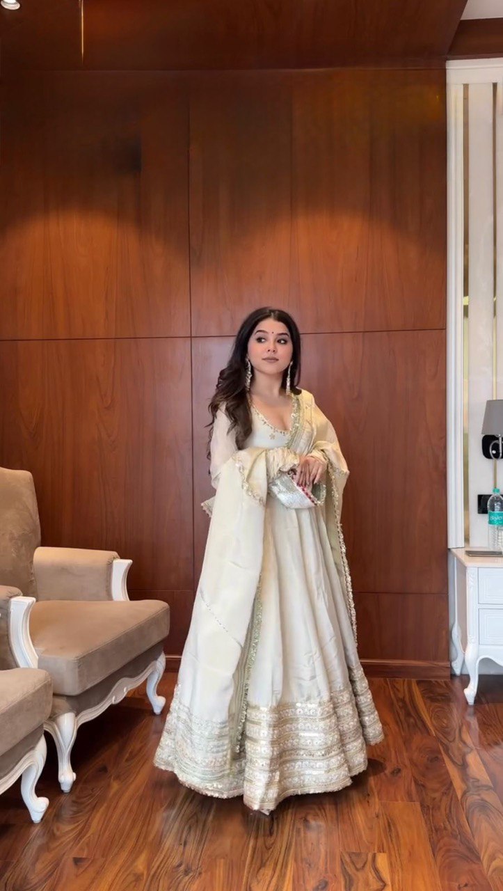 White Color Designer Wedding Wear Anarkali Gown With Dupatta