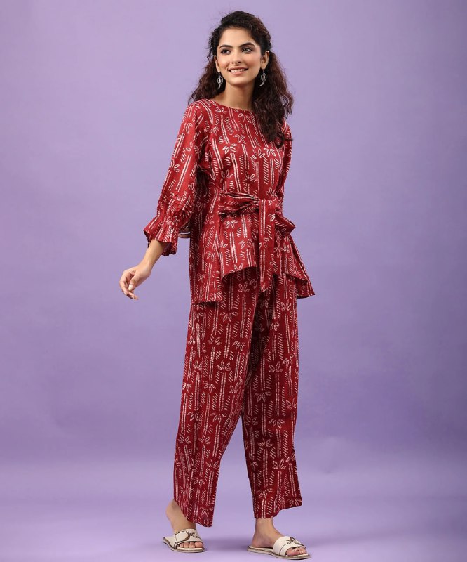 Fashionable Looking Co-Ord Set For Women